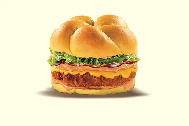 Creamy Chicken : poulet crispy, bacon, oignons crispy, sauce BBQ cream